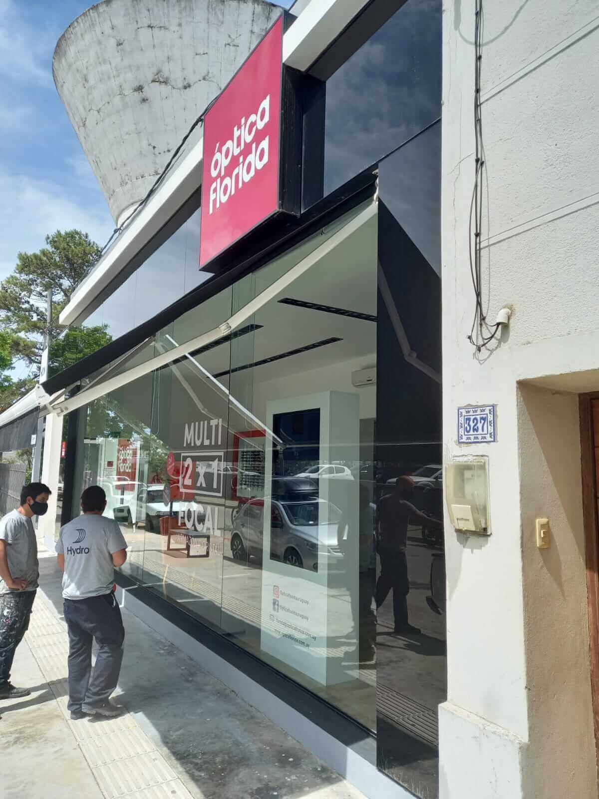 La Vidrieria Frentes Comerciales