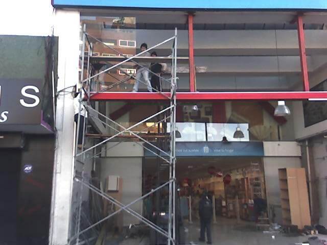 La Vidrieria Frentes Comerciales
